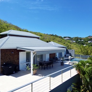 exterior-2-drone-cypraea-track1