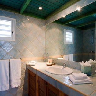 Bathroom at WV BEA, Marigot Beach, St. Barthelemy
