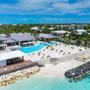 pool-footprints-track5