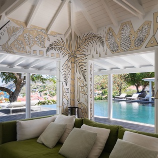 living-room-angelina-track2