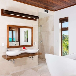 Bathroom at PL KAN, Grace Bay Turtle Cove, Turks & Caicos