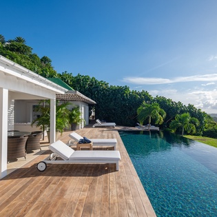 exterior-1-Blue Diamond-track4