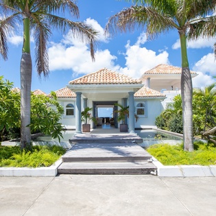 exterior-1-villa-just-in-paradise-track12