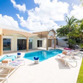 7_VillaBeachSecrets