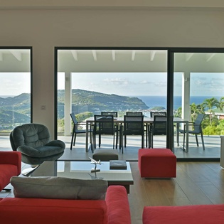 7a-LIVING ROOM + TERRACE GEG_9042