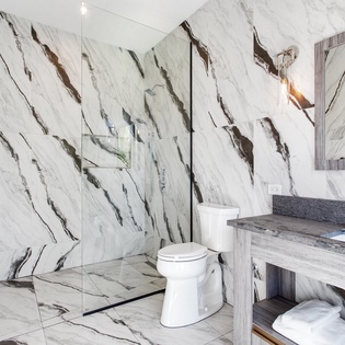 bathroom-4-reve-noir-track4