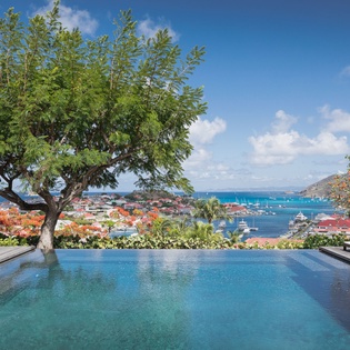 exterior-1-angelina-track1