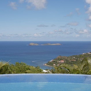 exterior-1-ellede-track3