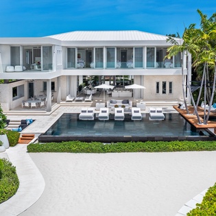 outside-view-awa-track7