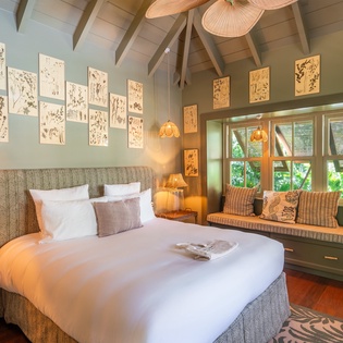 bedroom-2-maison-saline-track2