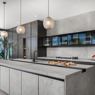 kitchen-the-point-track1