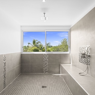 bathroom-4-palm-bay-track9