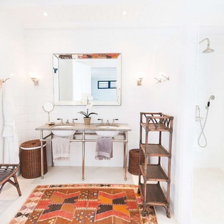Bathroom at WV KAM, Marigot, St. Barthelemy