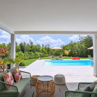 exterior-arawak-track1