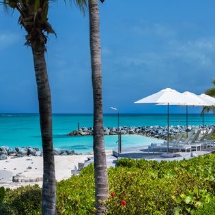 outdoor-view-saving-grace-track5