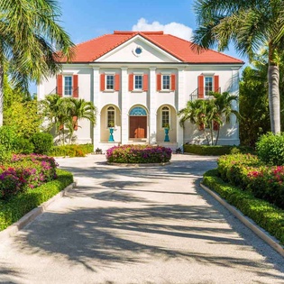 Exterior of IE PAP, Grace Bay Turtle Cove, Turks & Caicos