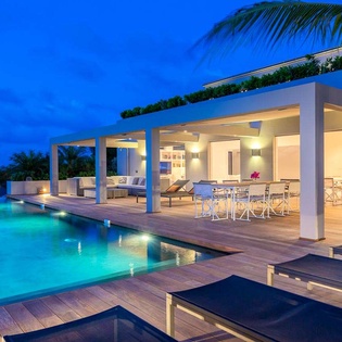 NGTWV GRO, Marigot, St. Barthelemy