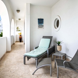 19-SeaEsta-Balcony