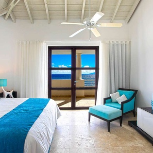 Bedroom at PIE FAR, Beachfront/Cupecoy, St. Martin