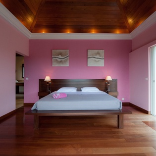 bedroom-1-florence-track1