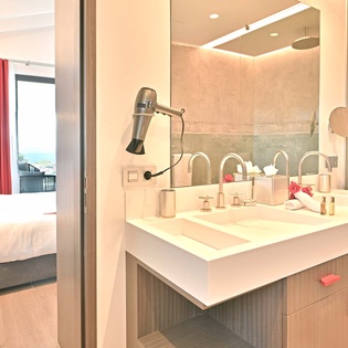 24-St-Barts-Villa-VOYbth03