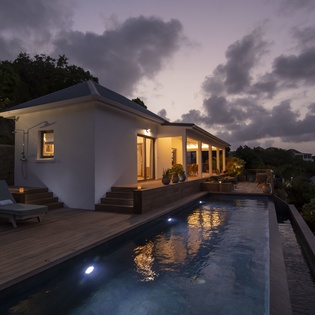 exterior-3-nightly-vogue-track2