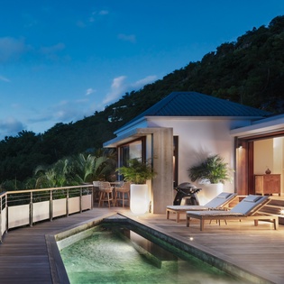 8.0-night-view-bonheur-new-villa-track2