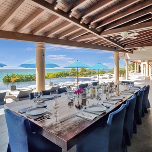 outdoor-dining-casa-de-la-playa-track1