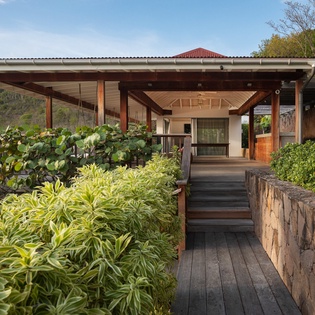 bedroom-4-angelina-track7