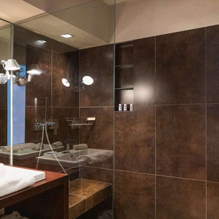 Bathroom at WV BSN, Lurin, St. Barthelemy