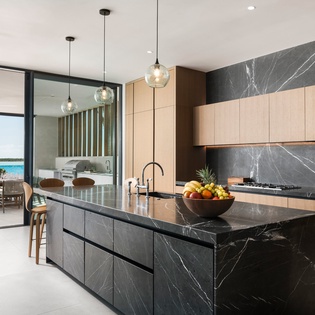 kitchen-emerald-breeze-track1