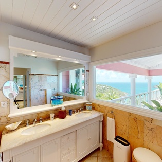 primary-bathroom-mustique-track1