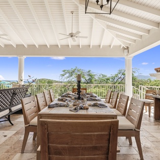 Exterior-Maison de Reve-Track-21