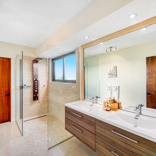 Bathroom at PIE AMA, Hillside/Baie Rouge, St. Martin