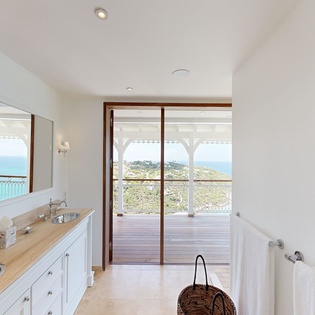 bungalow-primary-bathroom-mustique-track1