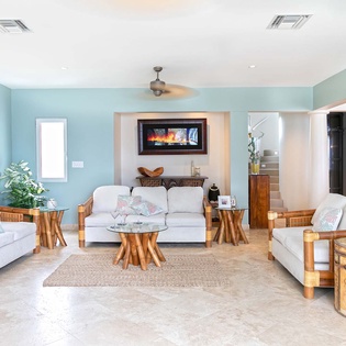 09-SeaEsta-LivingRoom