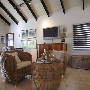 Interior of PIE BAI, Beach Side/Baie Longue, St. Martin
