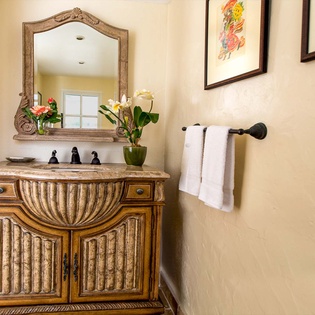 47-BeauRivage-Bathroom3