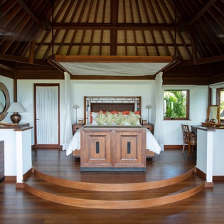 master-1-temple-track9