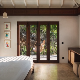 tulum-primary-bedroom-track2