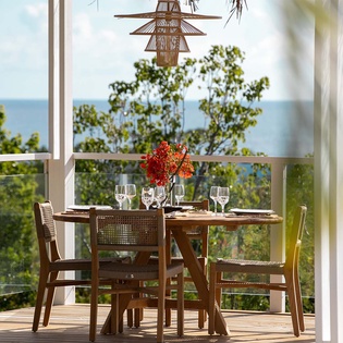 10-Jacaranda-OutdoorDining
