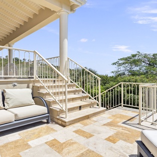 Exterior-Maison de Reve-Track-3