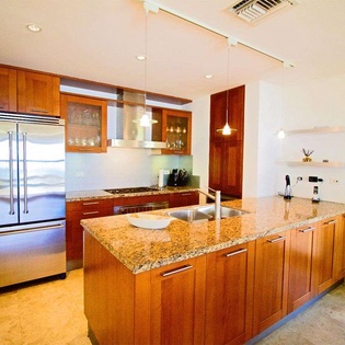 Kitchen at PIE BAH, Beachfront/Cupecoy, St. Martin