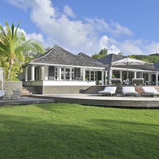 exterior-silver-rainbow-track1