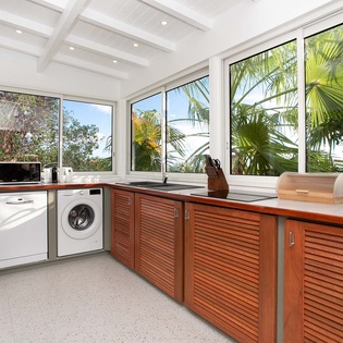 14-Jacaranda-Kitchen