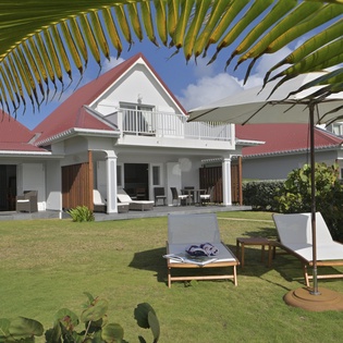 exterior-1-les-sables-d-or-val-andre-track3