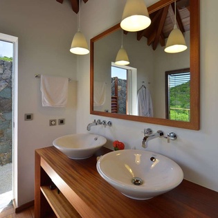 Bathroom at WV MJP, Flamands, St. Barthelemy