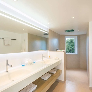 Bathroom at WV LLA, St. Jean, St. Barthelemy