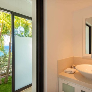 Bathroom at WV TCK, Flamands Beach, St. Barthelemy