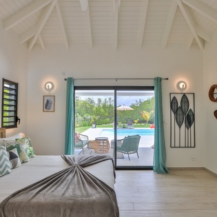 bedroom-4-arawak-track2